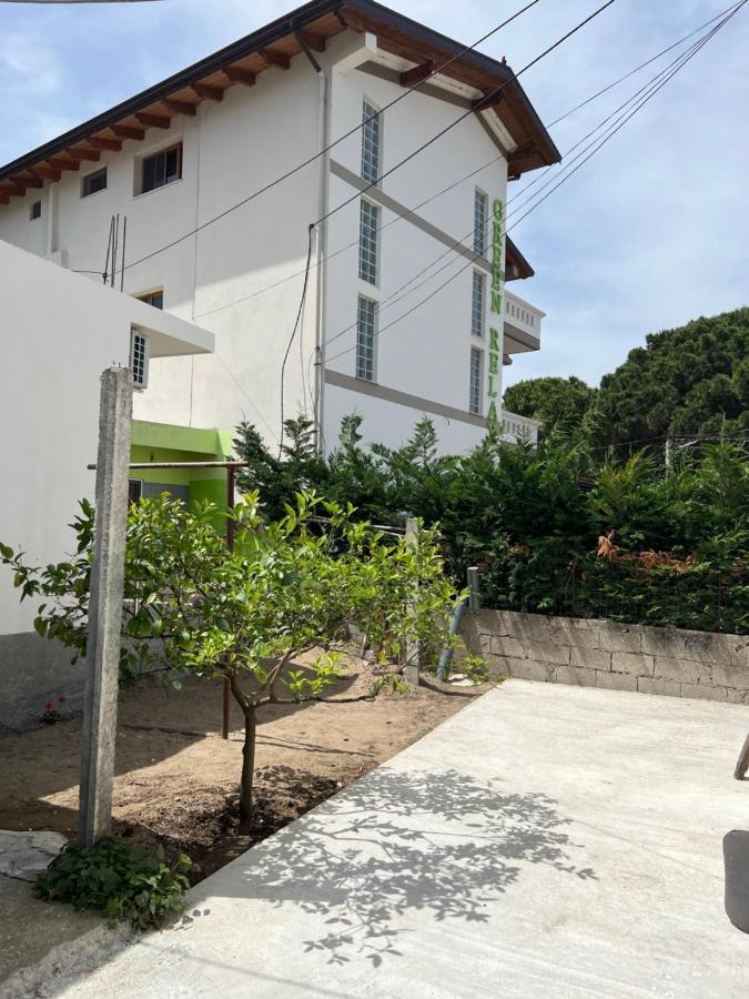 Rooms For Rent Habipi Vlorë Eksteriør bilde